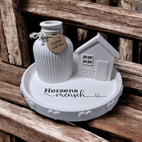 Dekoteller mit Herzen verziert Set Herzensmensch Schriftzug geriffelte Vase oder als Stabkerzenhalter Strandhaus Dekohaus Raysin - Artikel-Nr. 1100055